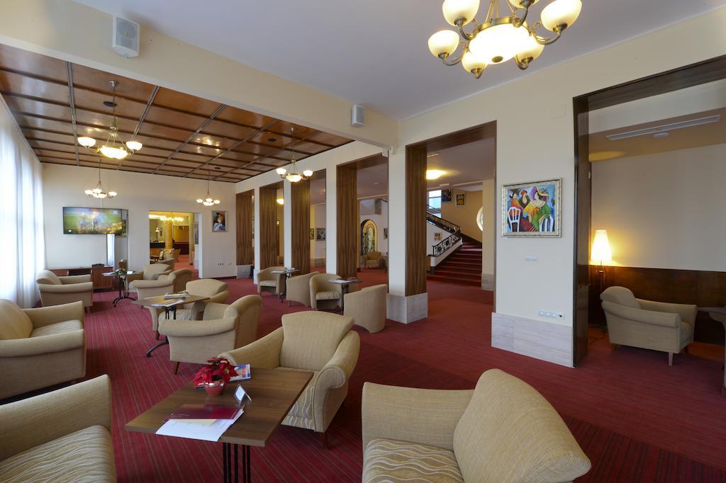 Hunguest Grandhotel Galya Galyatető Exteriér fotografie